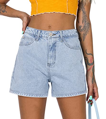 Best Denim Shorts for Curvy